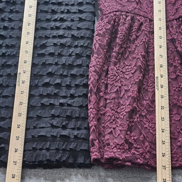 Top Womens 2X Lot Of 2 Black Burgundy Torrid Laura Ruffles Lined Lace Boho Party - Picture 11 of 15